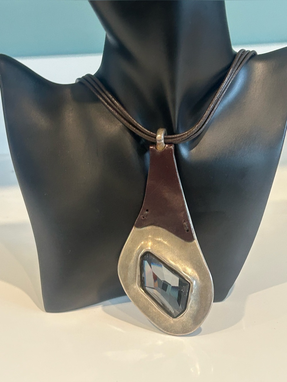 Uno de 50 Leather & Gray Swarovski Crystal Necklace